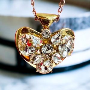 VTG RARE Juicy Couture X-large Heart necklace signed Juicy Couture Los Angeles